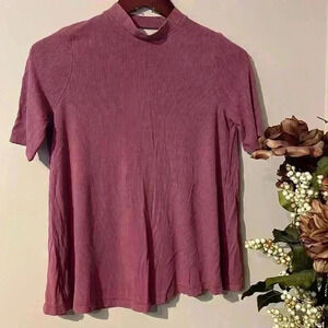 American Eagle Soft & Sexy Women’s Small Ribbed Short Sleeve Tee with Open Back